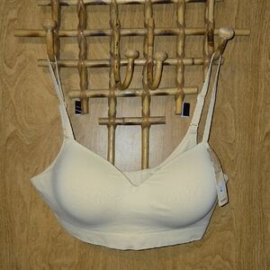 Truekind Comfort Wireless Shaping Bra